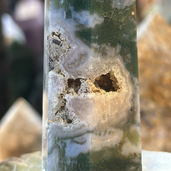 Moss Agate Crystal Point With Druzy! - Picture 7 of 11